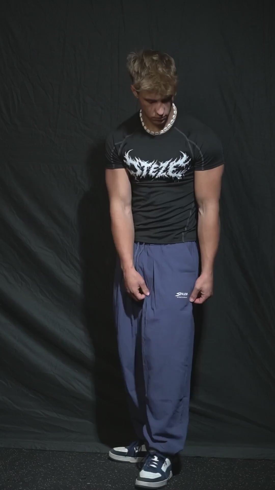 STEZE Linen Pant in navy, fit video